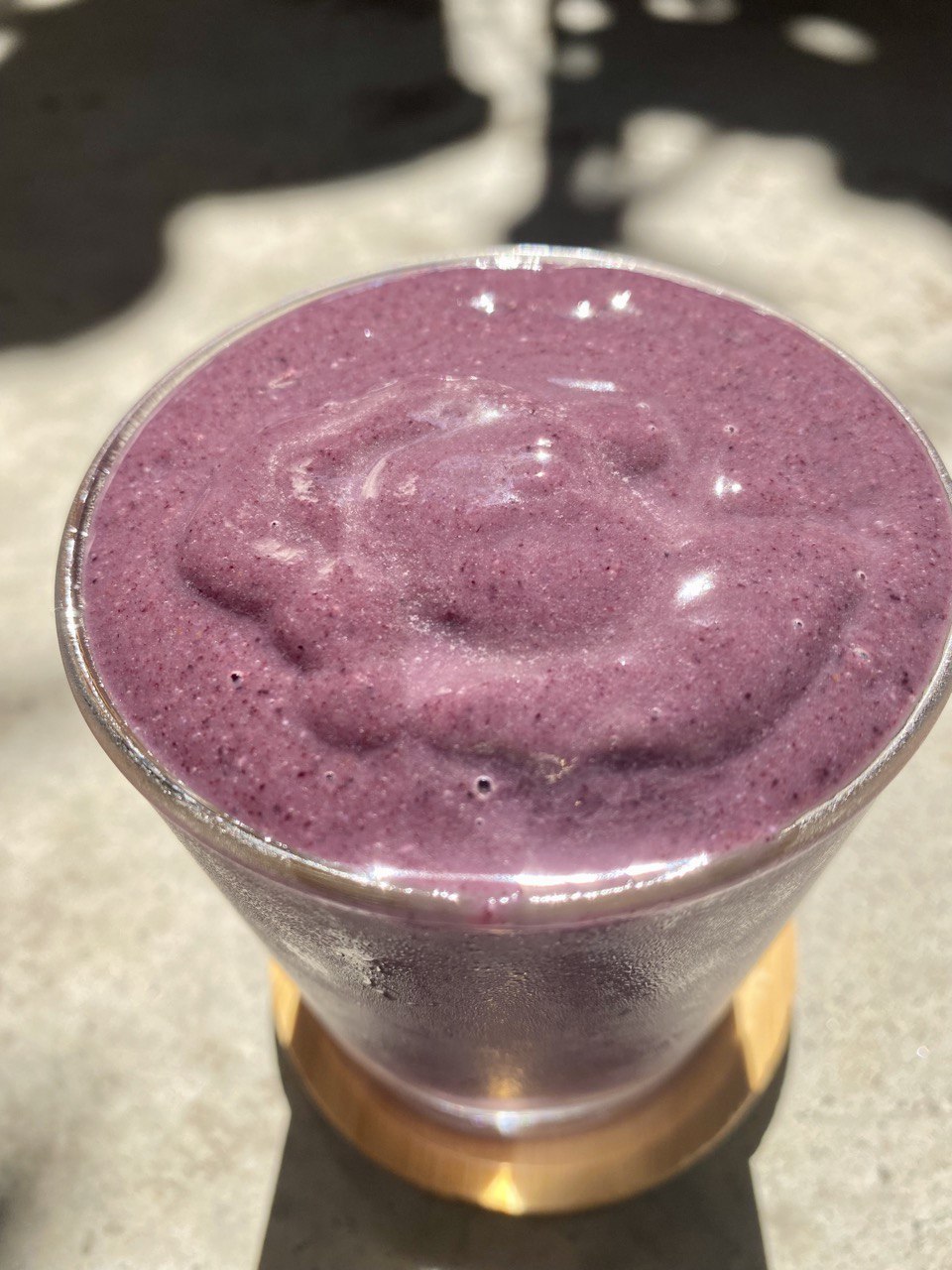 5-min Blueberry Matcha Smoothie