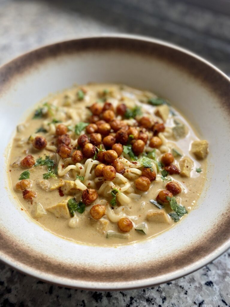 Thai Coconut Chickpea Curry Ramen