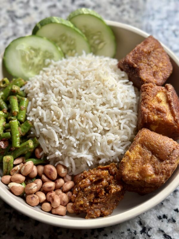 Vegan Nasi Lemak with Fried Tofu