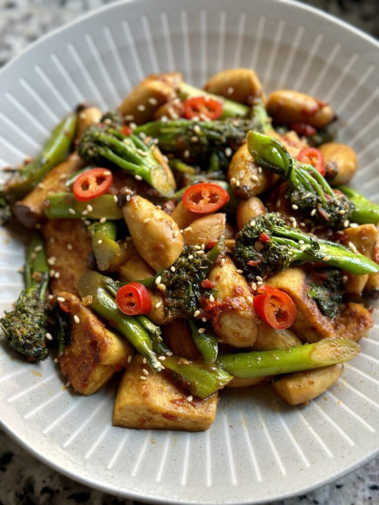 Sambal Mushroom, Broccoli & Tofu Stirfry