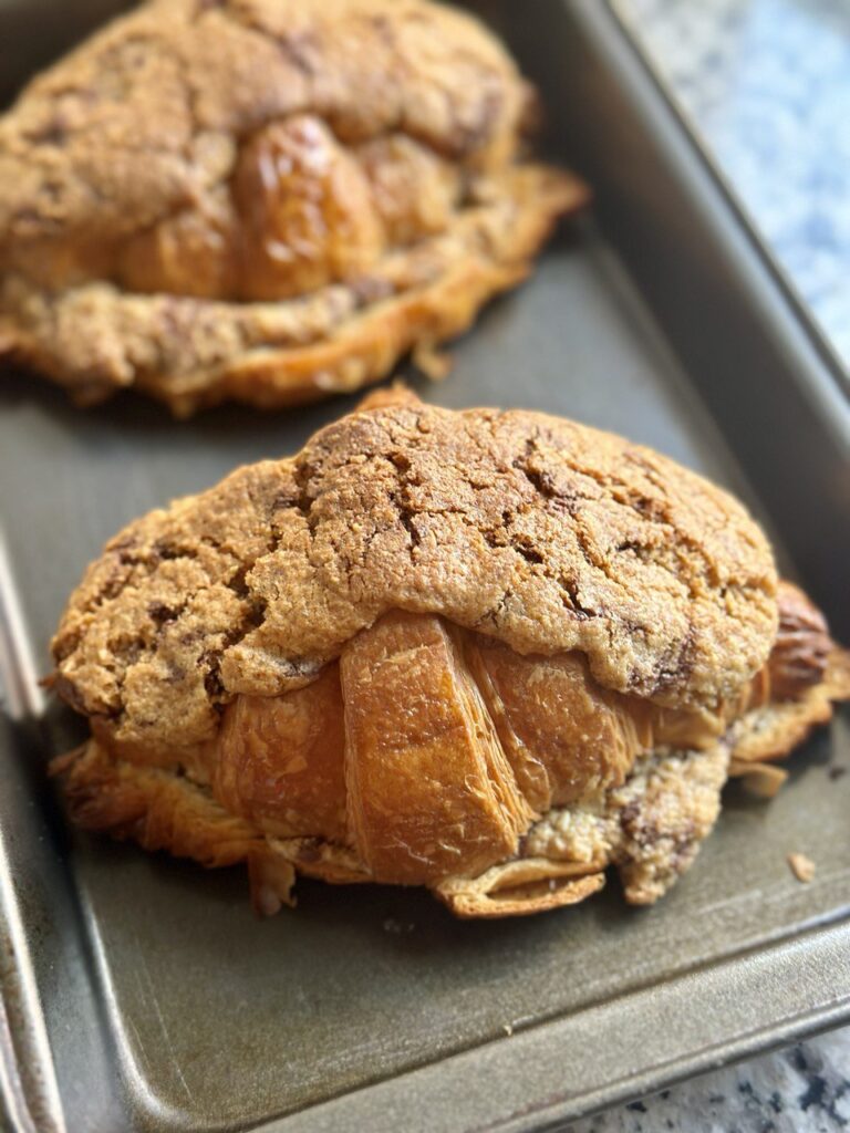 Viral TikTok Cookie Croissant (Crookie)