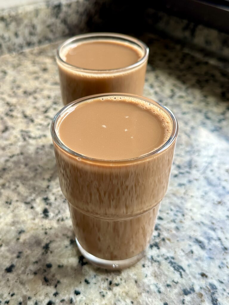 Vegan Teh Tarik (Pulled Tea)