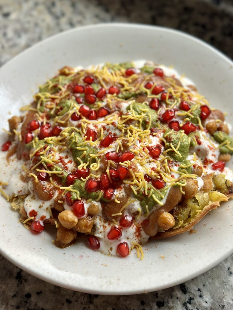 Crispy Smashed Samosa Chaat
